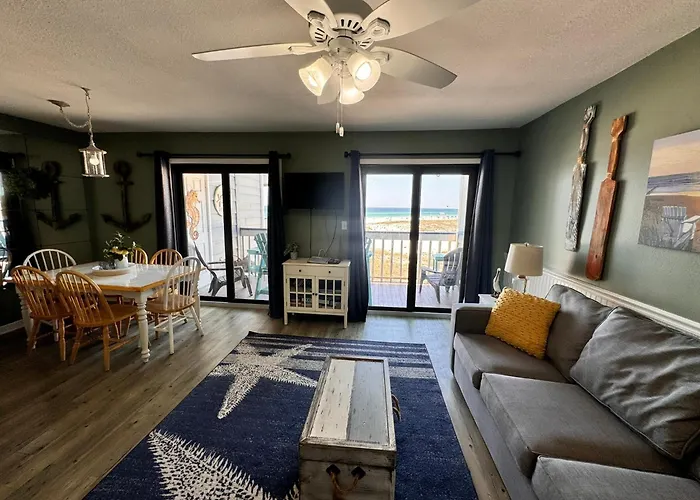 Regatta Holiday home